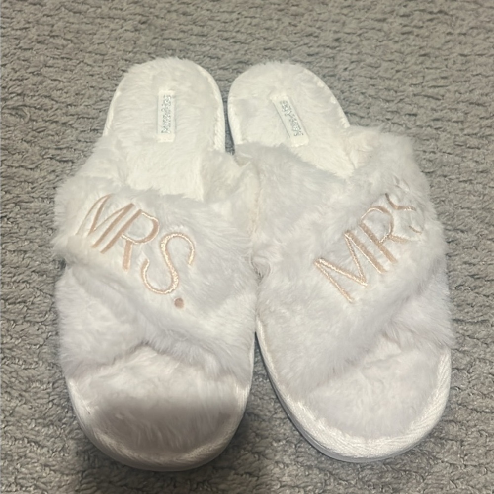 White Fuzzy Slippers with 'Mrs.' Embroidery